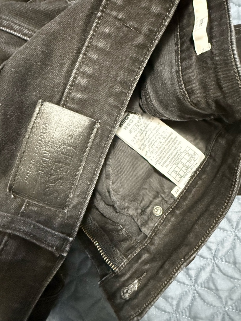 GUESS Men's Skinny Jeans in Charcoal Black